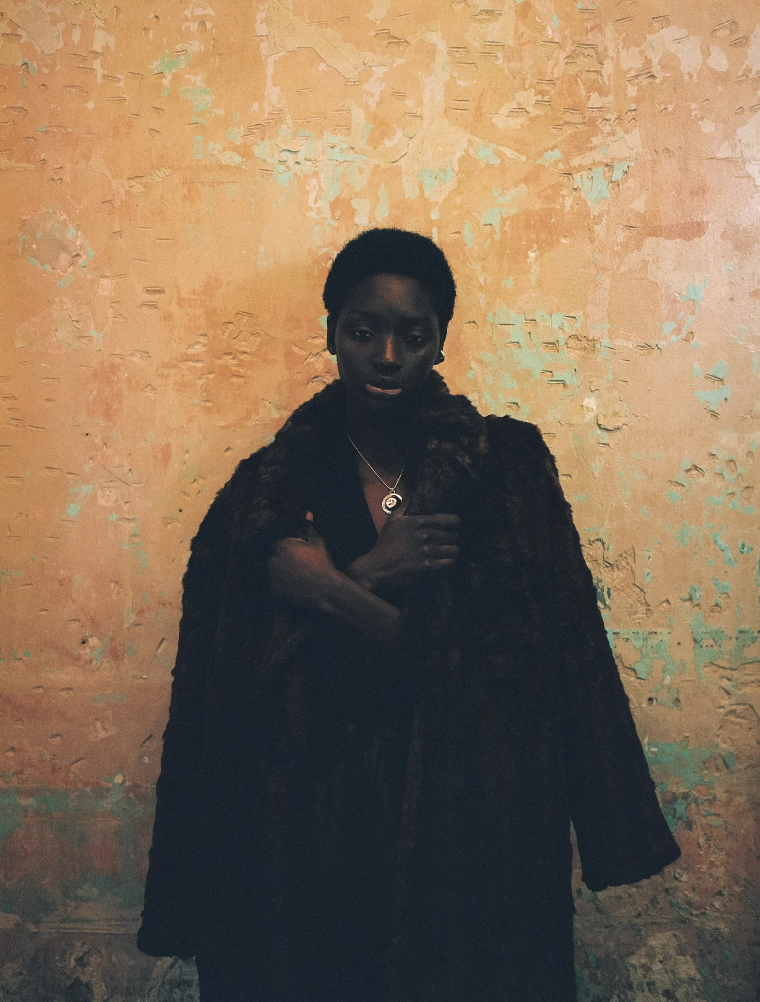 Fatou — fotografía beauty con iluminación natural